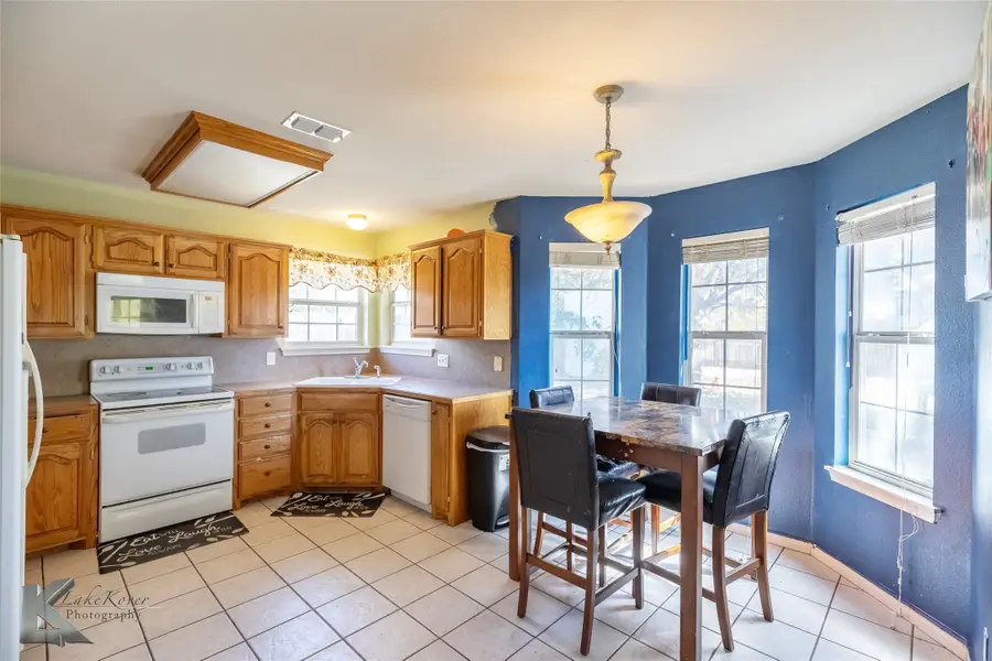 3117 Beacon Hill Road, Abilene, TX 79601 - Image #3