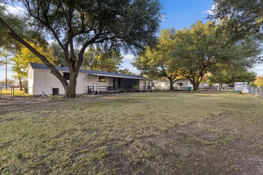 3897 County Road 1014, Farmersville, TX 75442 - Image #3