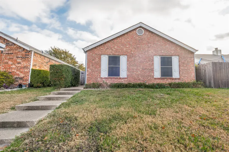 2806 Harvest Lake Drive, Irving, TX 75060 - Image #2