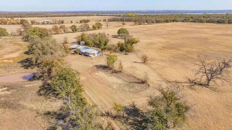 380 County Road 424, Comanche, TX 76442 - Image #2