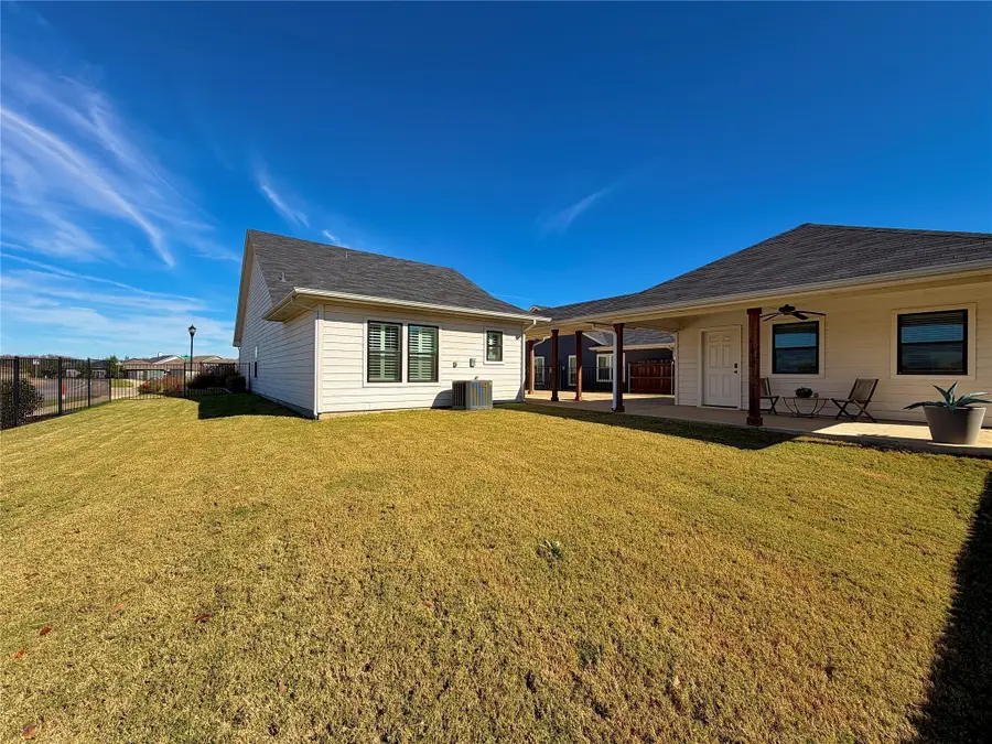 649 Gray Road, Burleson, TX 76028 - Image #3