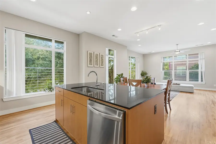 2325 Stutz Drive #37, Dallas, TX 75235 - Image #3