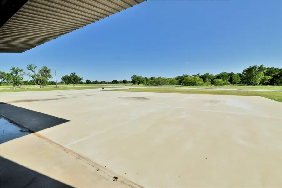 108 Barham, Bridgeport, TX 76426 - Image #3