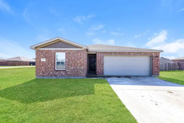 2027 Clay Street, Mabank, TX 75147
