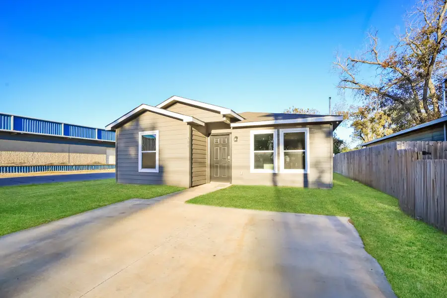 700 E Pecan Avenue, Waco, TX 76704 - Image #3