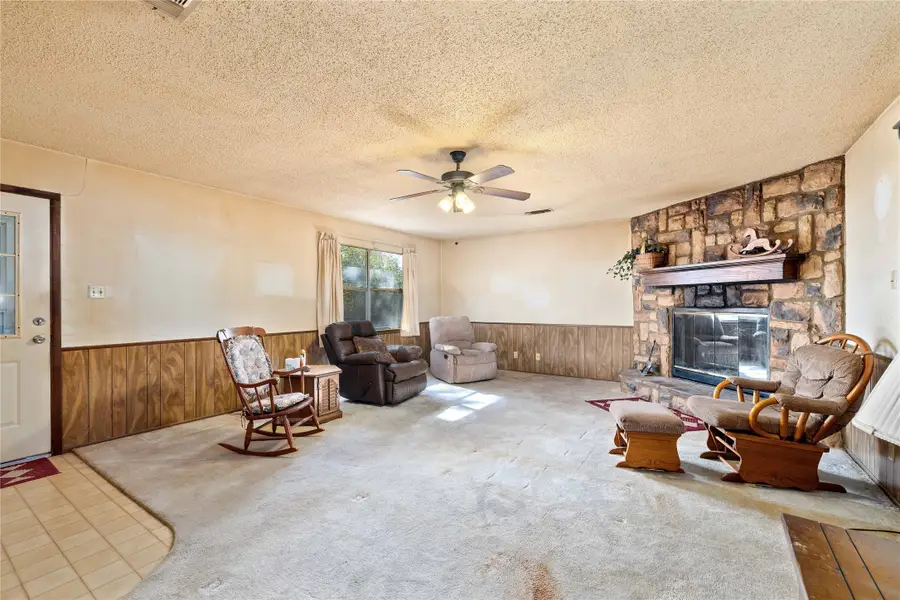 605 Valley View Drive, Brownwood, TX 76801 - Image #3