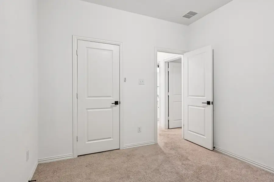 7500 Regal Lane, North Richland Hills, TX 76180 - Image #3