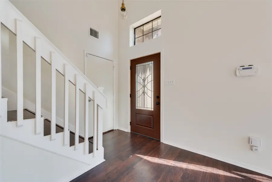 6506 Topaz Drive, Arlington, TX 76001 - Image #3