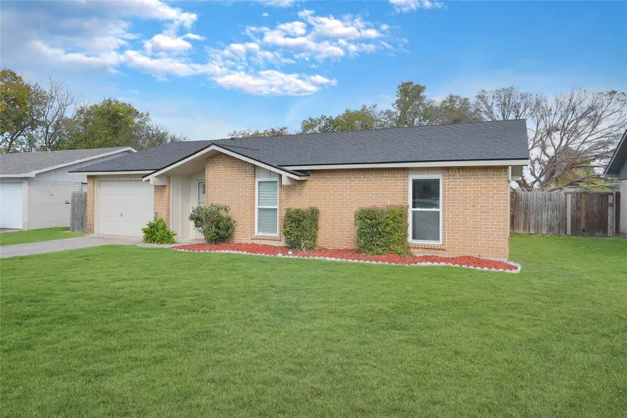 1813 Overglen Drive, Plano, TX 75074 - Image #2