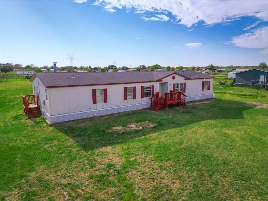 9345 Diamond Avenue, Kaufman, TX 75142 - Image #2