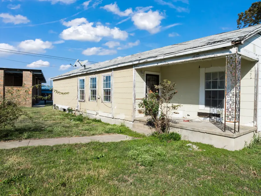 218 N Preston Street, Whitney, TX 76692 - Image #3