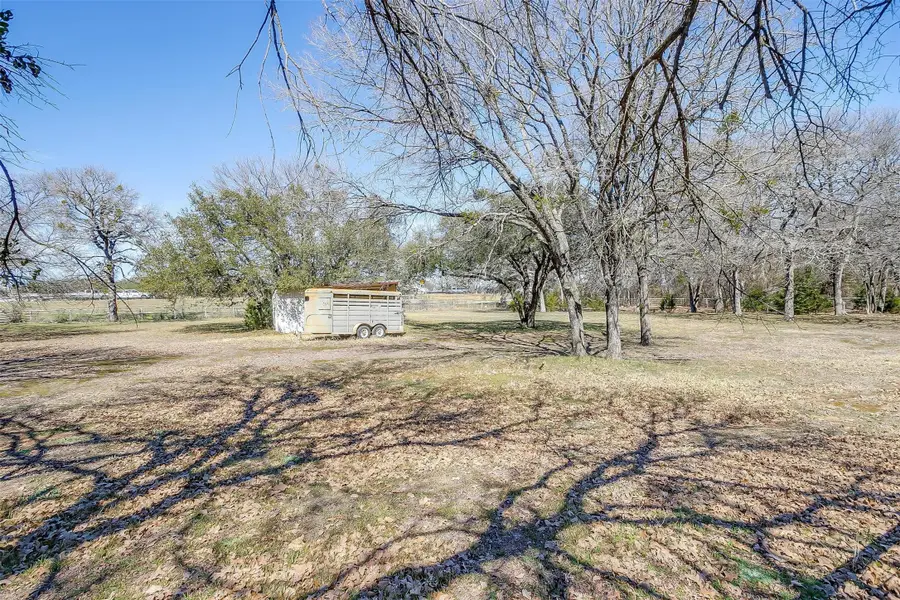 1421 Highlake Lane, Weatherford, TX 76087 - Image #2