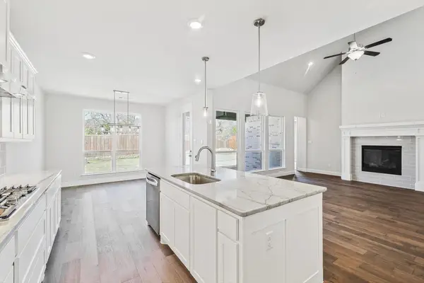 7123 Doe Creek Lane, Argyle, TX 76226