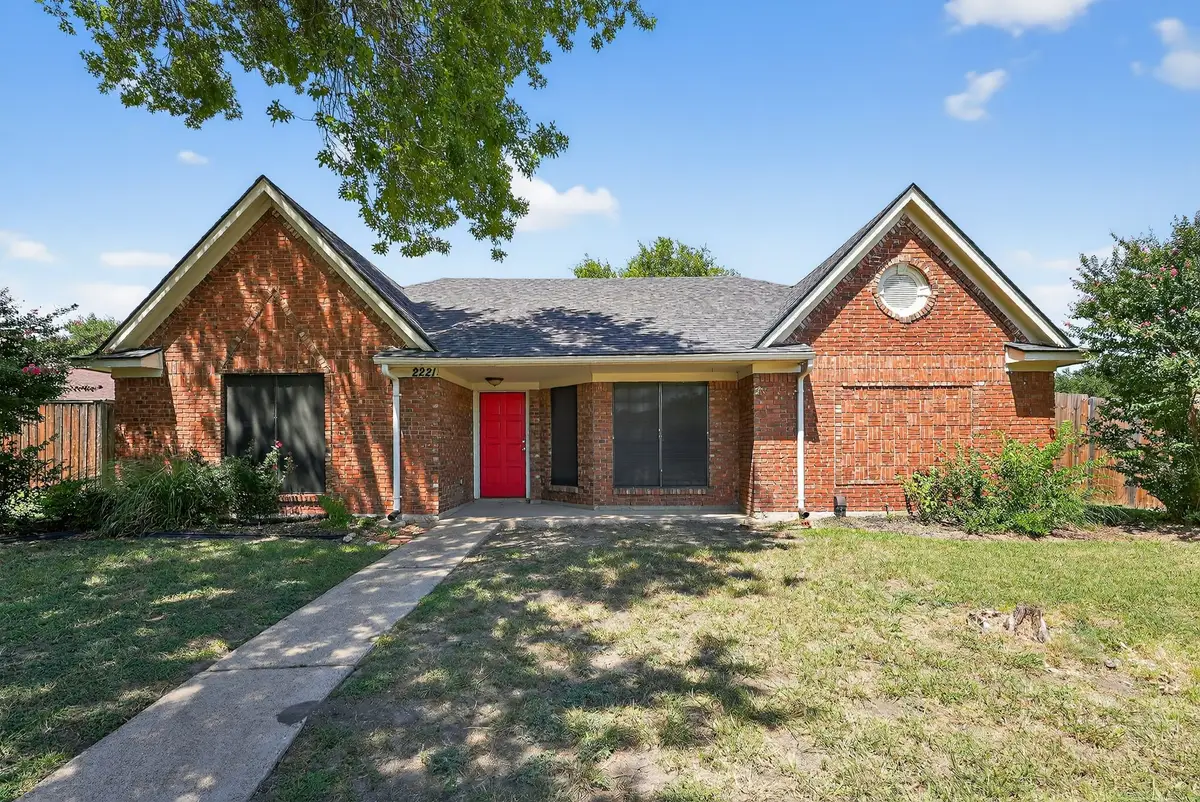 2221 Brookside Drive, Rowlett, TX 75088 - Image #1