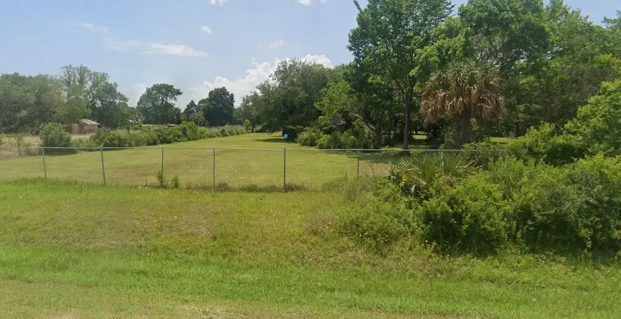 7625 N Main Street, Baytown, TX 77521 - Image #2