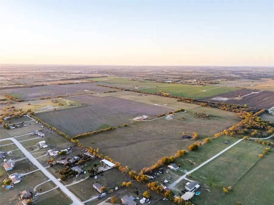 000 County Road 4733, Rhome, TX 76078 - Image #2