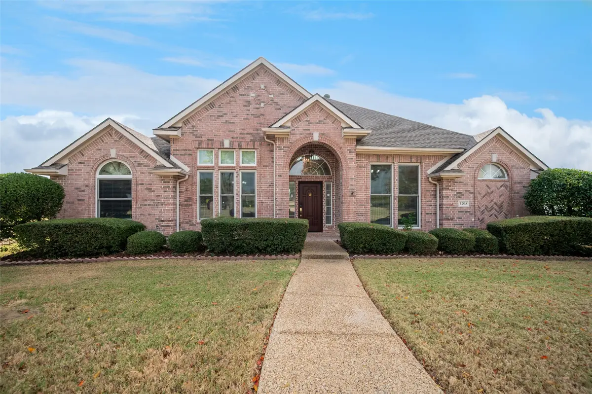 1205 Shores Boulevard, Rockwall, TX 75087 - Image #1