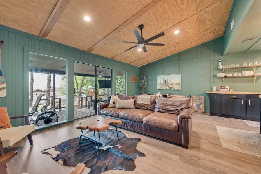 164 Redondo Road, Gun Barrel City, TX 75156 - Image #3