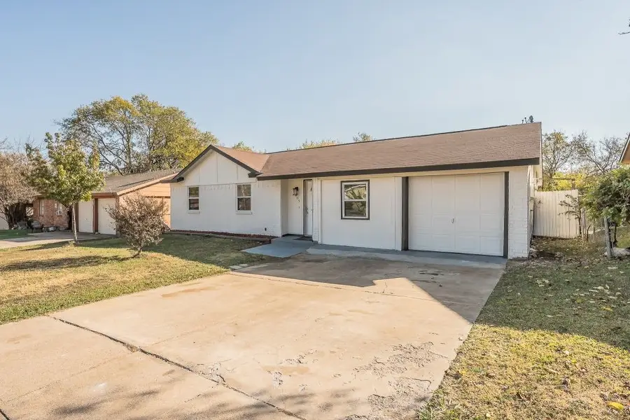 1605 Pisces Street, Grand Prairie, TX 75051 - Image #3