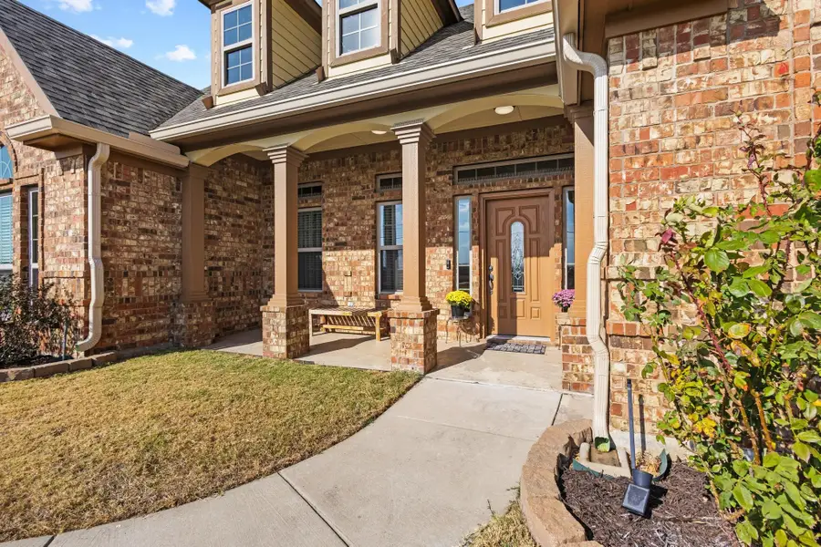 103 Knob Hill Road, Whitewright, TX 75491 - Image #2