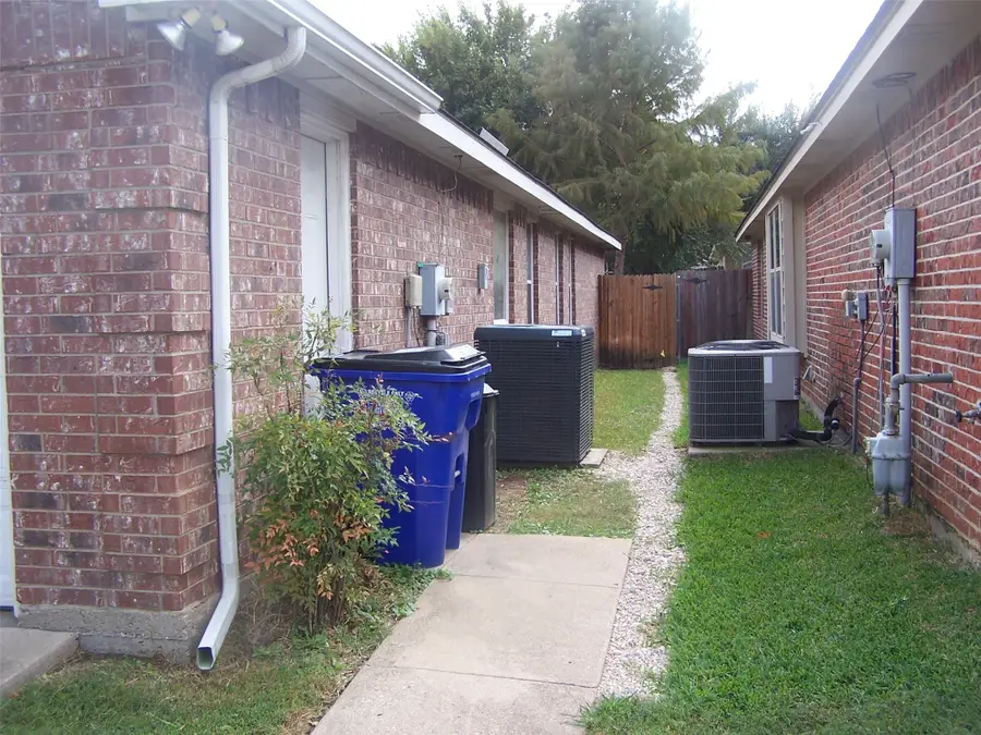 4408 New Meadow Drive, Mansfield, TX 76063 - Image #2