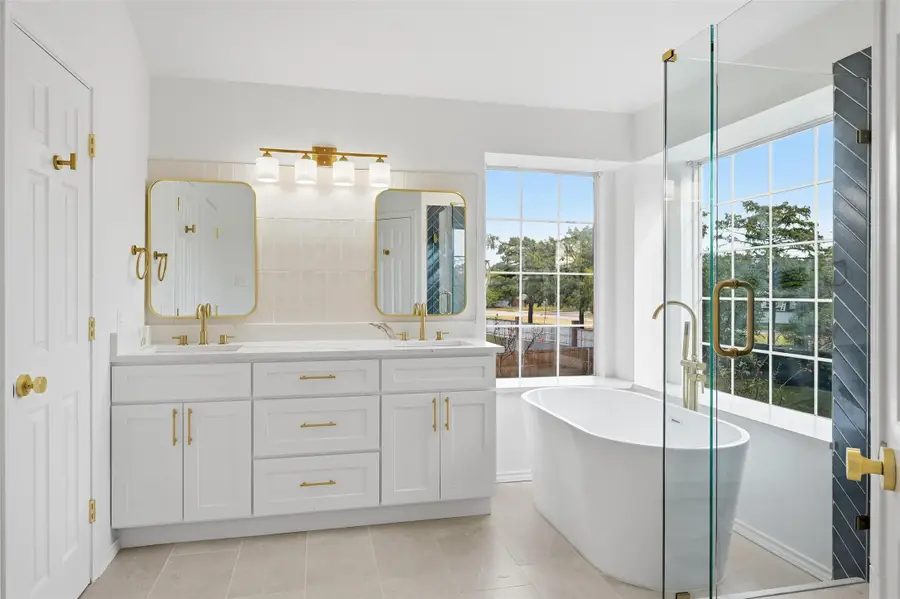 7609 Crescent Lake Court, Fort Worth, TX 76137 - Image #2