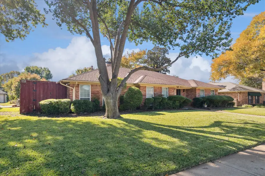 2704 Glenhaven Drive, Plano, TX 75023 - Image #2