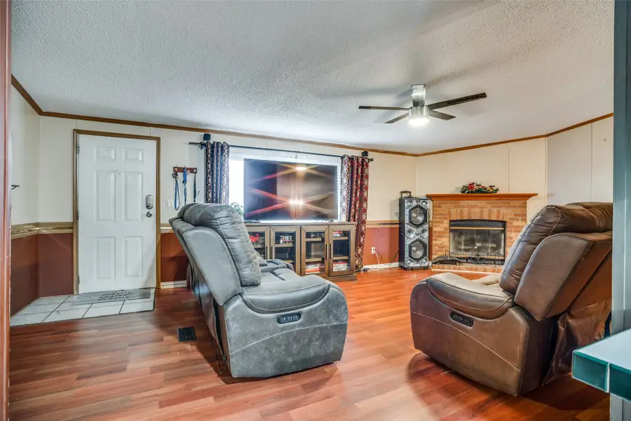 458 County Road 2131, Valley View, TX 76272 - Image #3