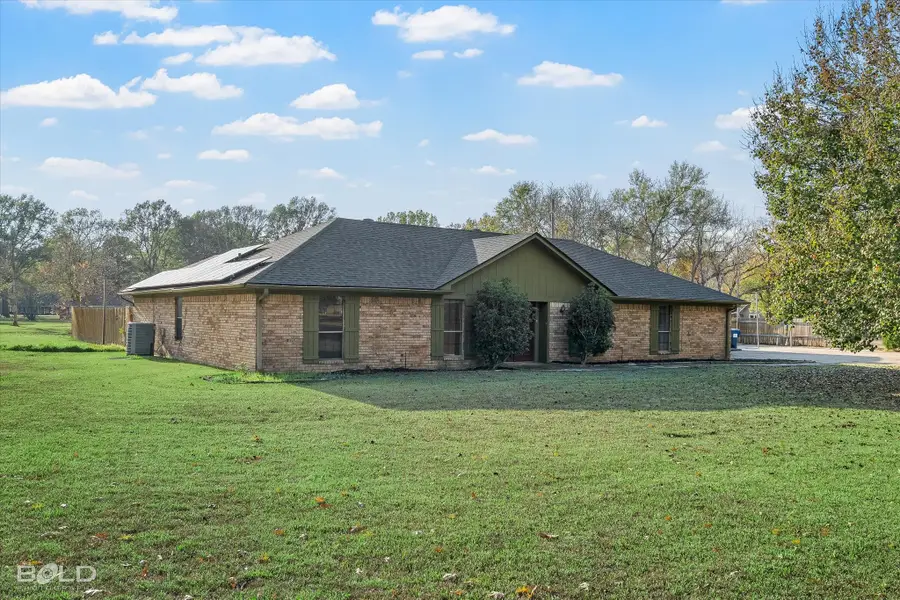 201 Rolling Meadows Lane, Bossier City, LA 71112 - Image #2