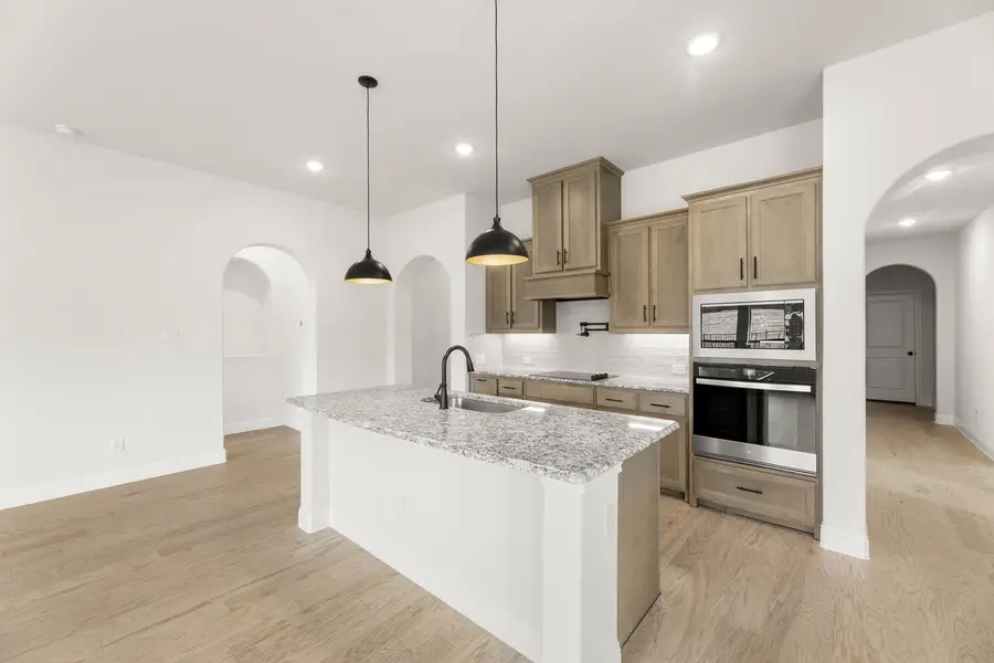 733 Winecup Way, Midlothian, TX 76065 - Image #3