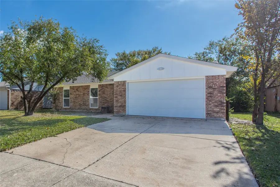 1317 California Trail, Grand Prairie, TX 75052 - Image #2