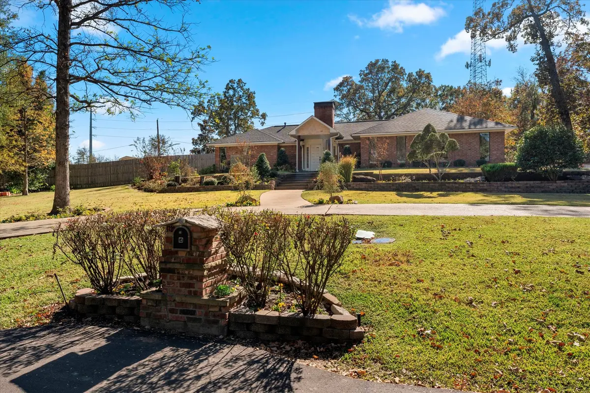 1720 Greenhollow, Mount Pleasant, TX 75455 - #1