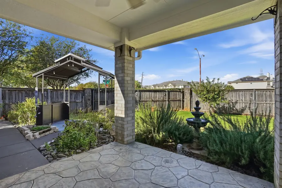 12701 Beech Tree Lane, Euless, TX 76040 - Image #3