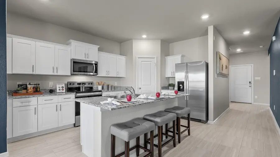 412 Kaufman Drive, Azle, TX 76020 - Image #2