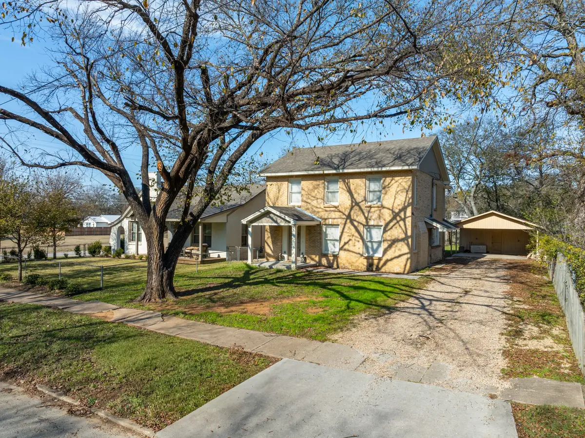 303 Craig Street, Hillsboro, TX 76645 - Image #1