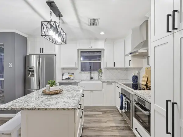 804 Auburndale Drive, Mansfield, TX 76063