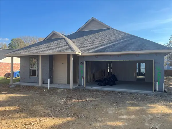 481 W Jefferson Street, Van Alstyne, TX 75495