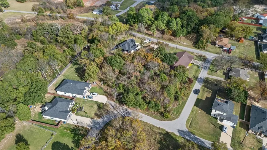 720 Oahu Loop, Tool, TX 75143 - Image #3