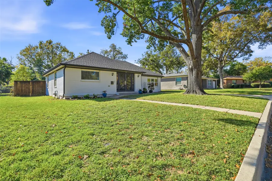 5717 S Wells Circle, Westworth Village, TX 76114 - Image #2