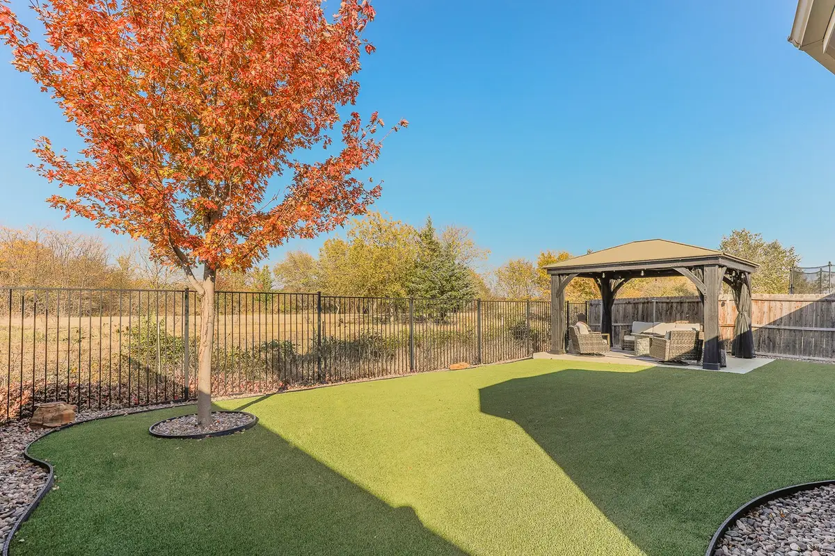 6516 Roaring Creek, Justin Roanoke, TX 76226 - Image #1