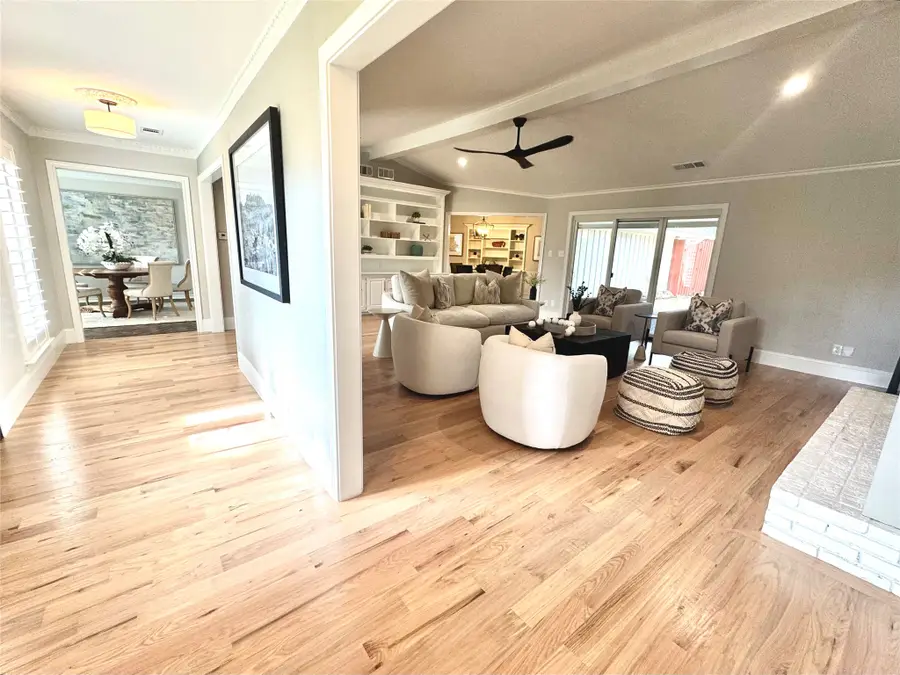 6129 Glennox Lane, Dallas, TX 75214 - Image #3