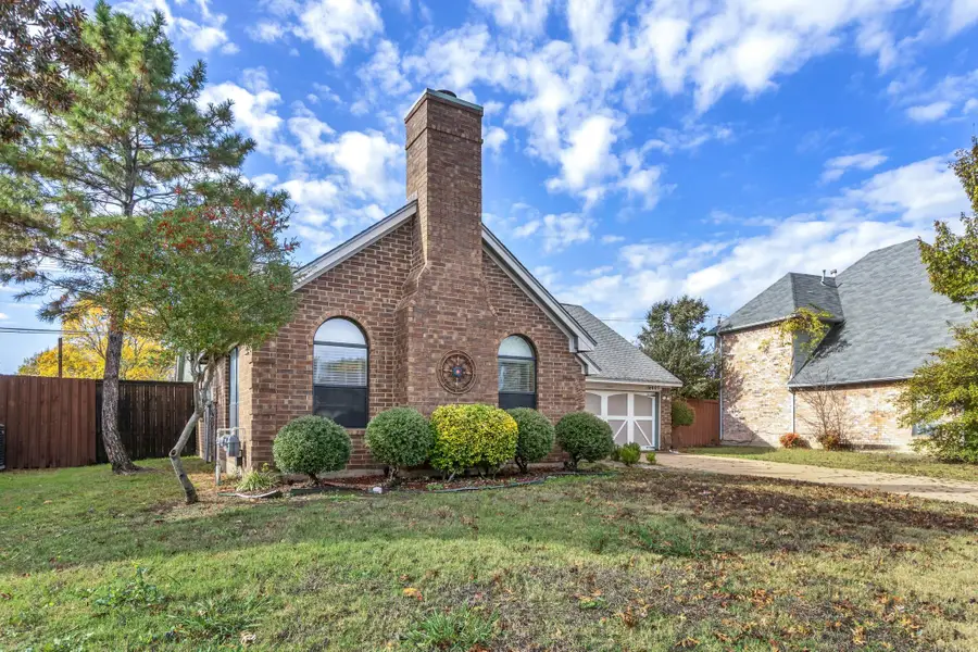 8405 Spinnaker Cove, Rowlett, TX 75089 - Image #3