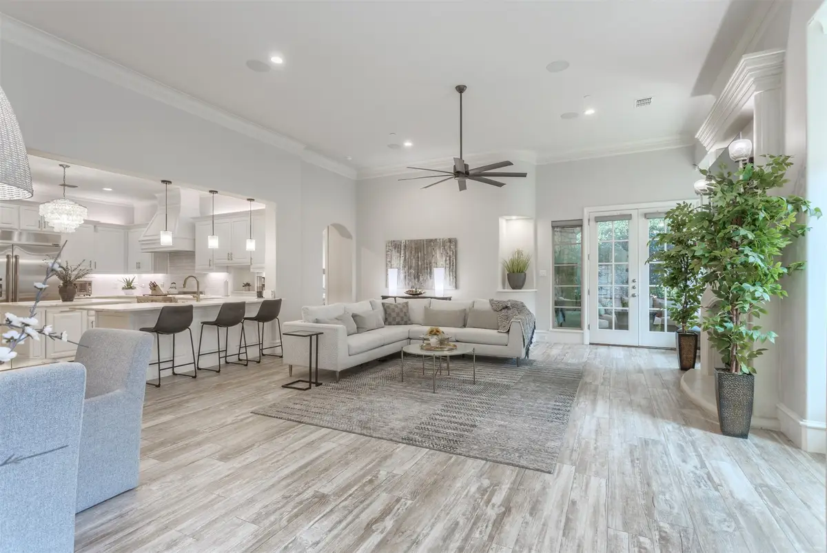 6904 Istina Drive, McKinney, TX 75072 - Image #1