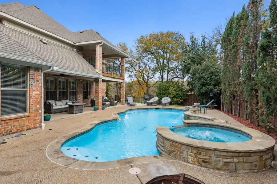 6328 Creek Bluff Court, Sachse, TX 75048 - Image #2