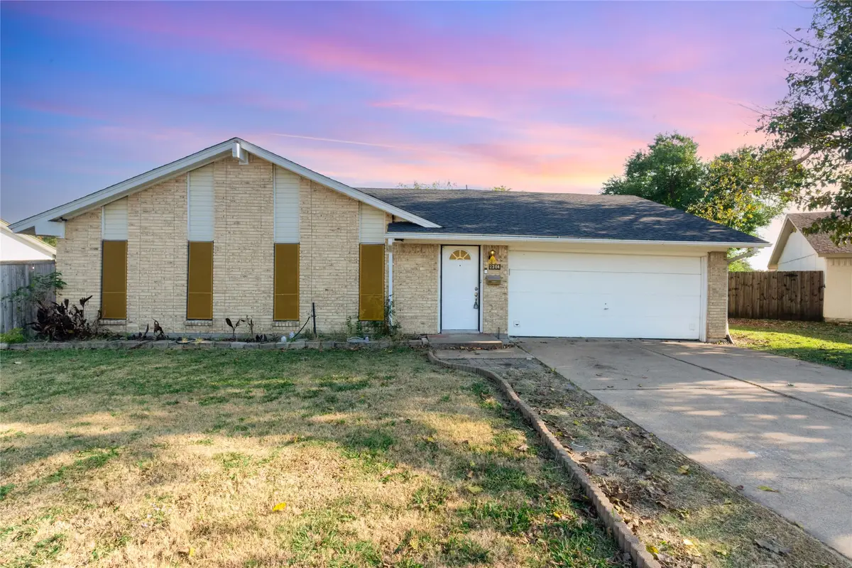 2304 Greenwood Circle, Carrollton, TX 75006 - Image #1