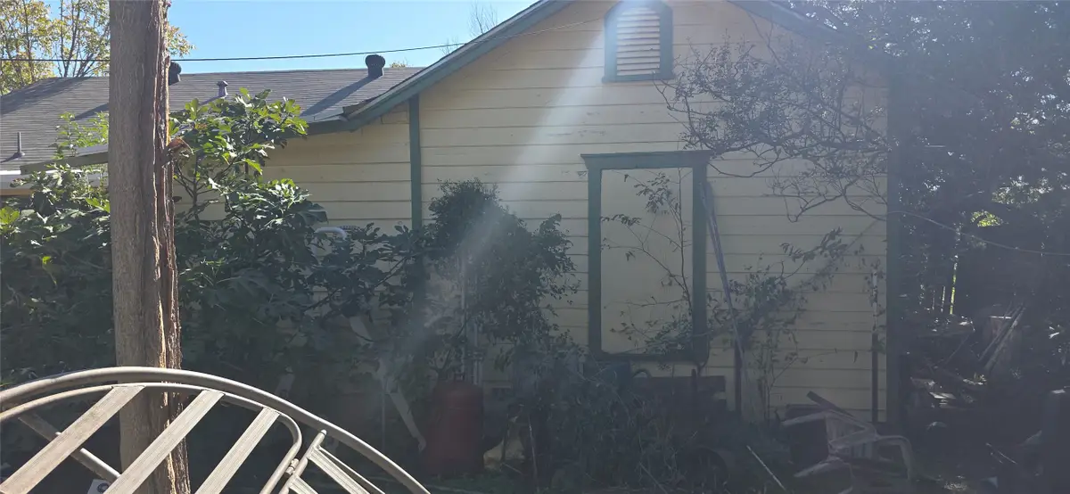 5028 Donnelly Avenue, Fort Worth, TX 76107 - Image #1