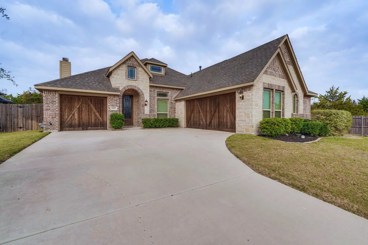 1913 Winter Lane, Midlothian, TX 76065 - Image #1