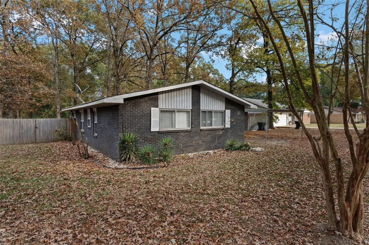 9425 Palmetto Lane, Shreveport, LA 71118 - Image #1