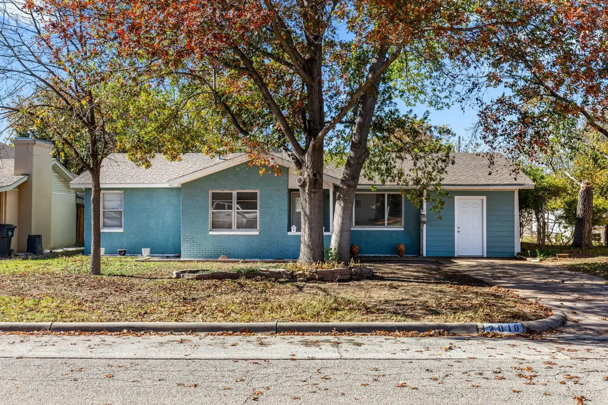 2010 Burroughs Street, Wichita Falls, TX 76309 - Image #1