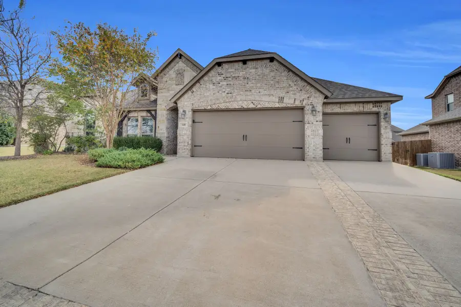 618 Lonesome Dove Drive, Midlothian, TX 76065 - Image #2